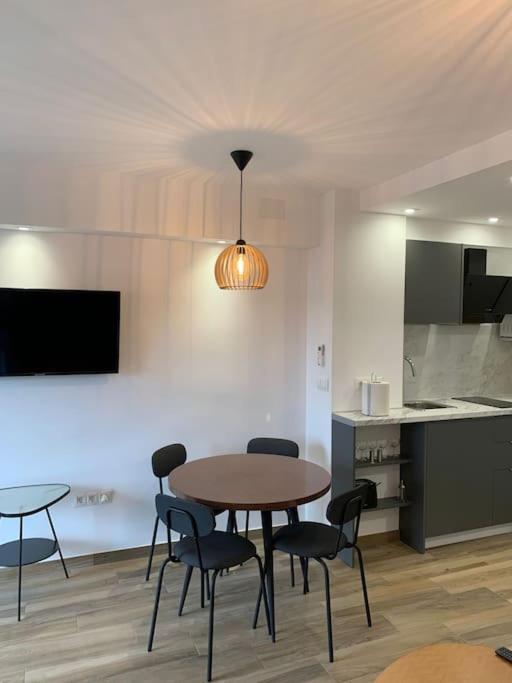 Centro Salome Apartment ตอร์เรโมลิโนส ภายนอก รูปภาพ