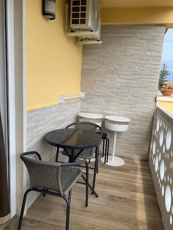 Centro Salome Apartment ตอร์เรโมลิโนส ภายนอก รูปภาพ